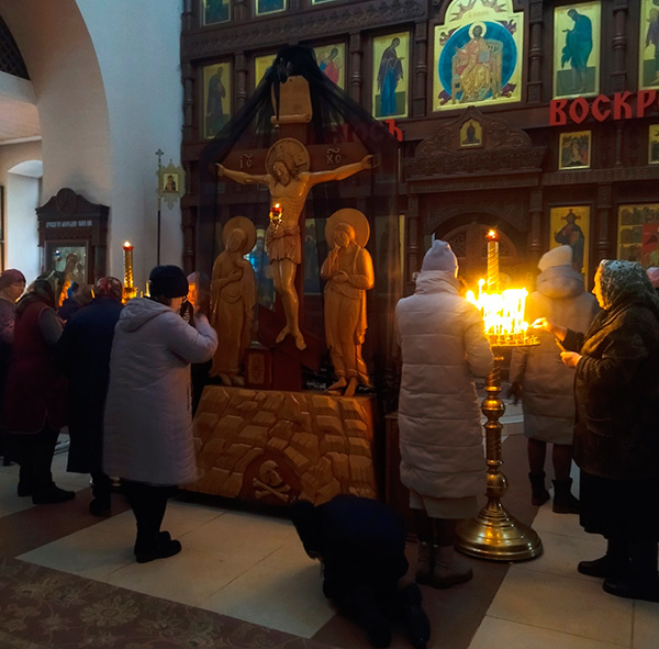 Храм Георгия Победоносца в Челябинске Пасха